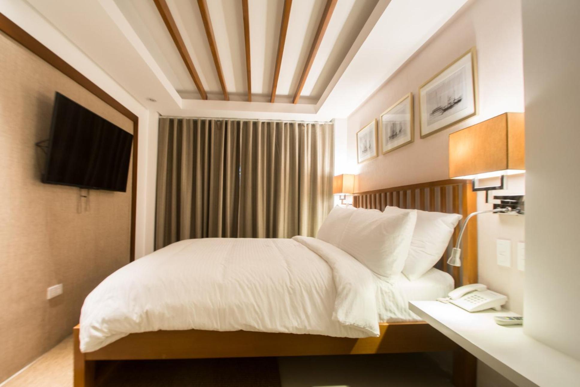 Signature Boracay Blue 4*