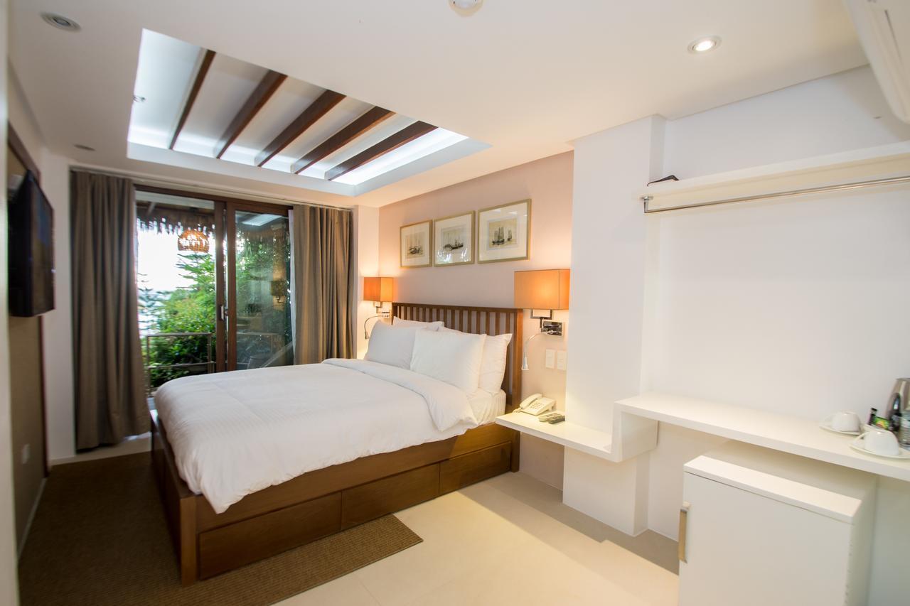 Signature Boracay Blue Inn