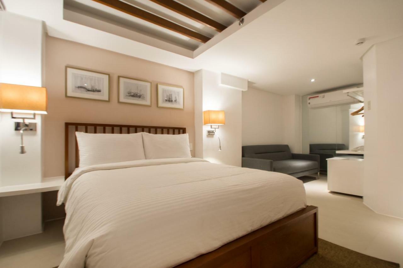 Inn Signature Boracay Blue Manoc-Manoc