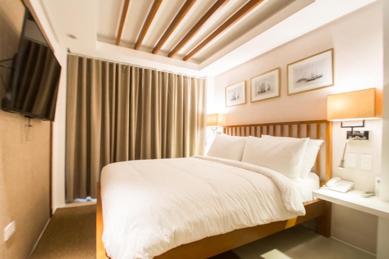 Inn Signature Boracay Blue 4*